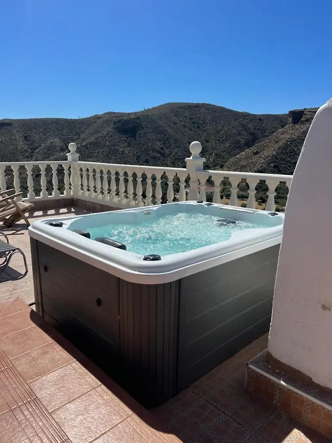Rojo - An Apartment With Shared Pool & Hot Tub With Stunning Views In Oria